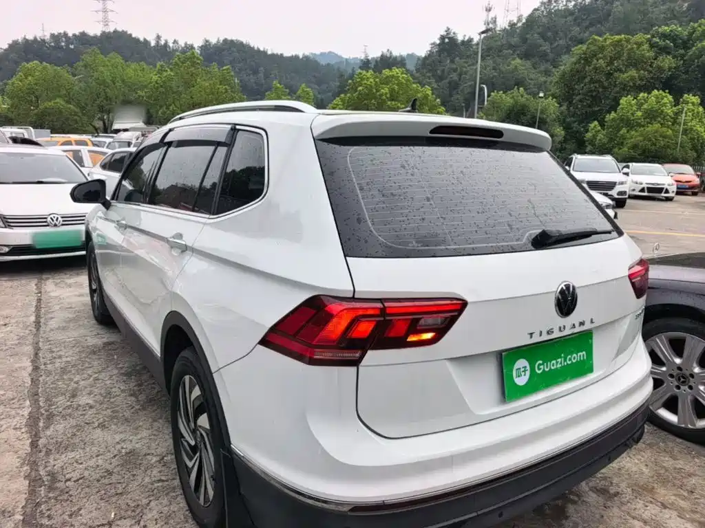 Volkswagen Tiguan 2024