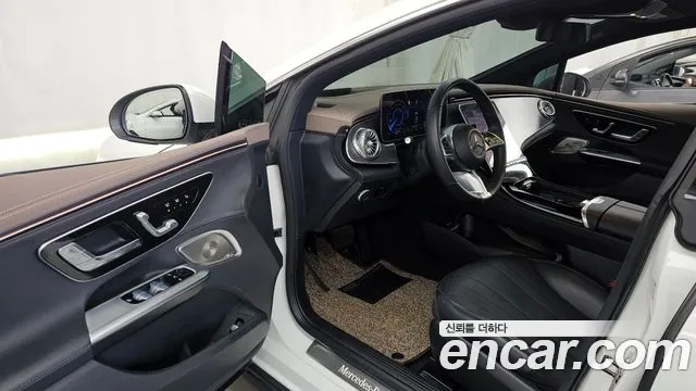 Mercedes-Benz EQE 2022