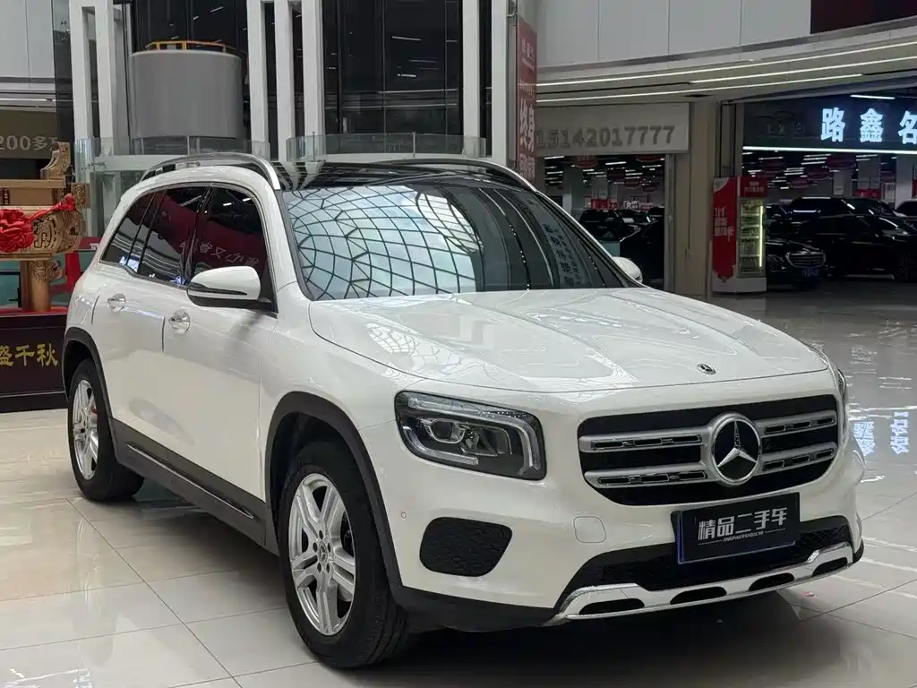 Mercedes-Benz GLB 2021