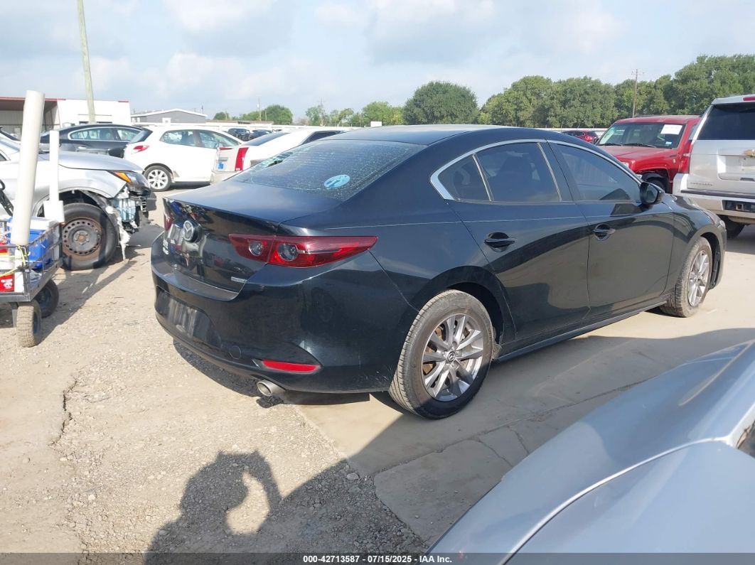 Mazda 3 2021