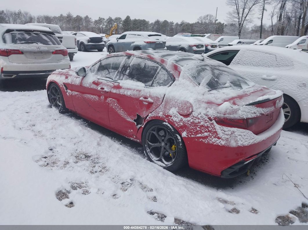 Alfa Romeo Giulia 2022