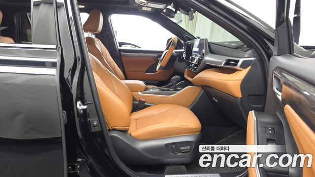 Toyota Highlander 2025