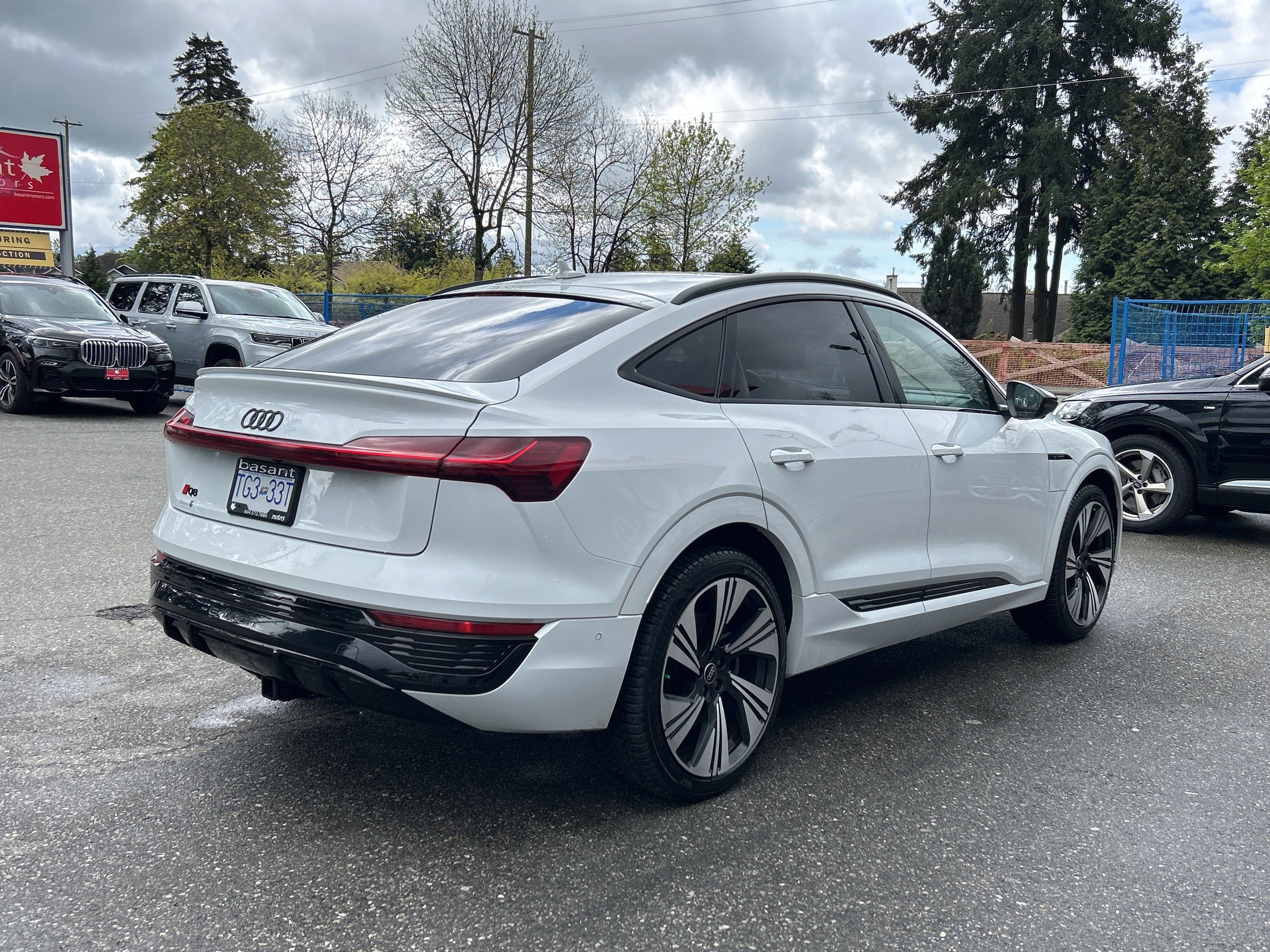 Audi Q8 2024