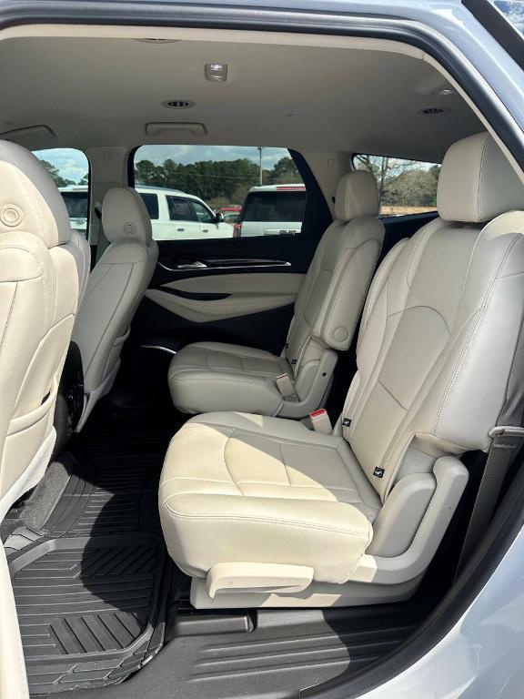 Buick Enclave 2022