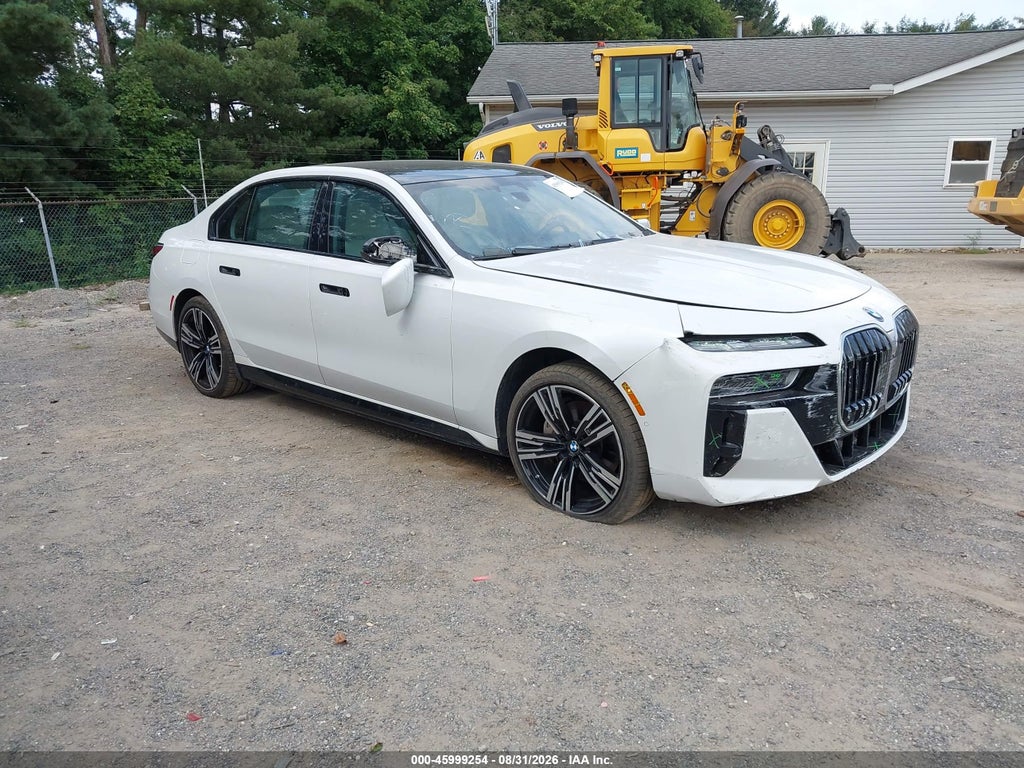 BMW i7 2023