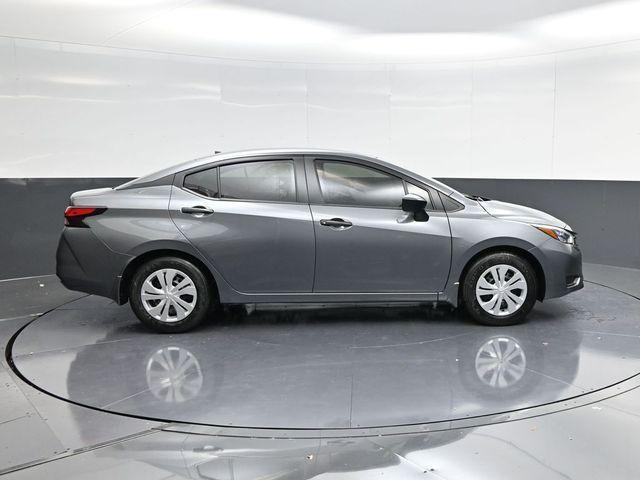 Nissan Versa 2025