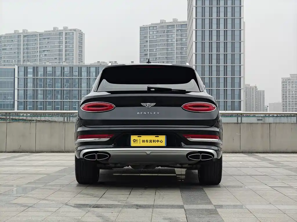 Bentley Bentayga 2023