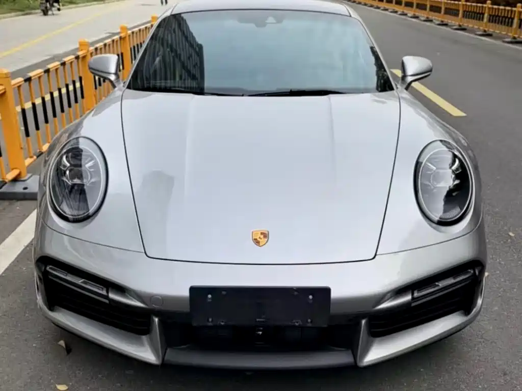 Porsche 911 2023