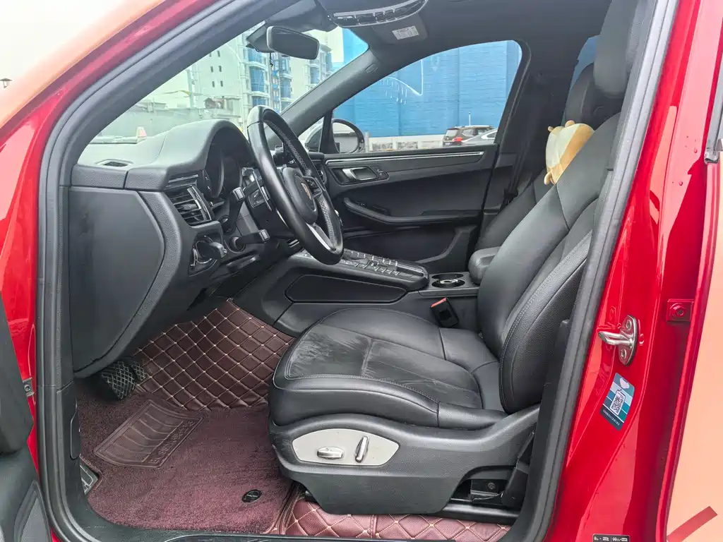 Porsche Macan 2020