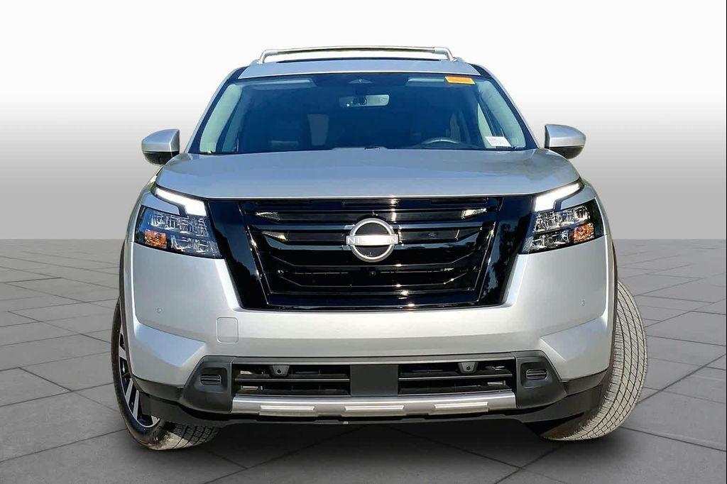 Nissan Pathfinder 2025