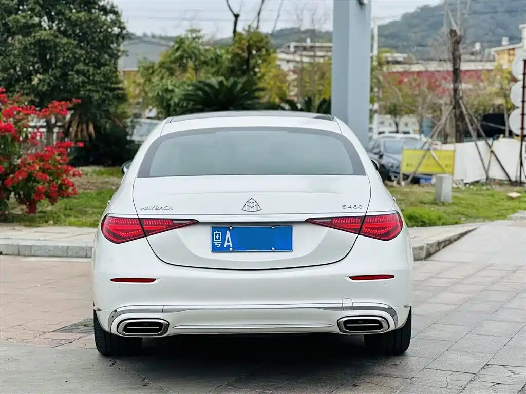 Mercedes-Benz Maybach S-Класс 2024