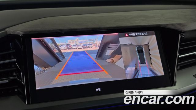 Audi Q4 e-tron 2025