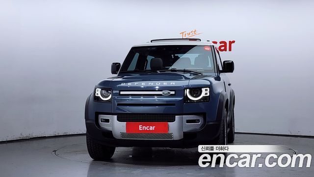 Land Rover Defender 2021
