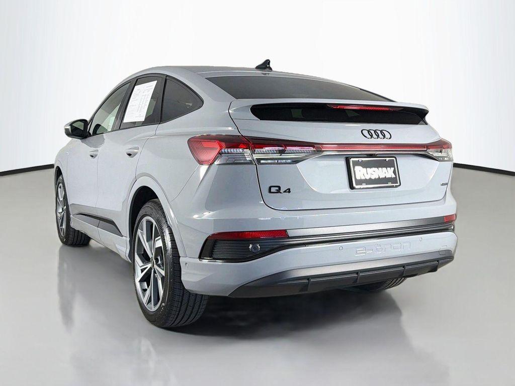 Audi Q4 2024