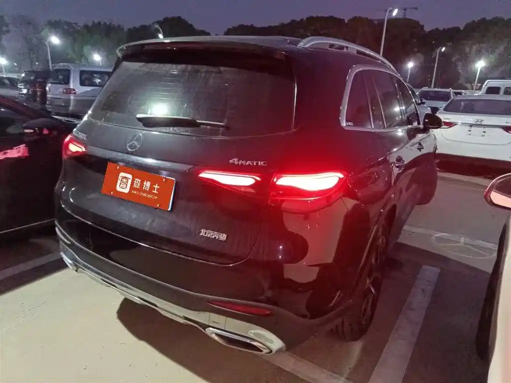 Mercedes-Benz GLC 2023