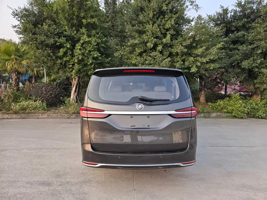 Buick GL8 2022