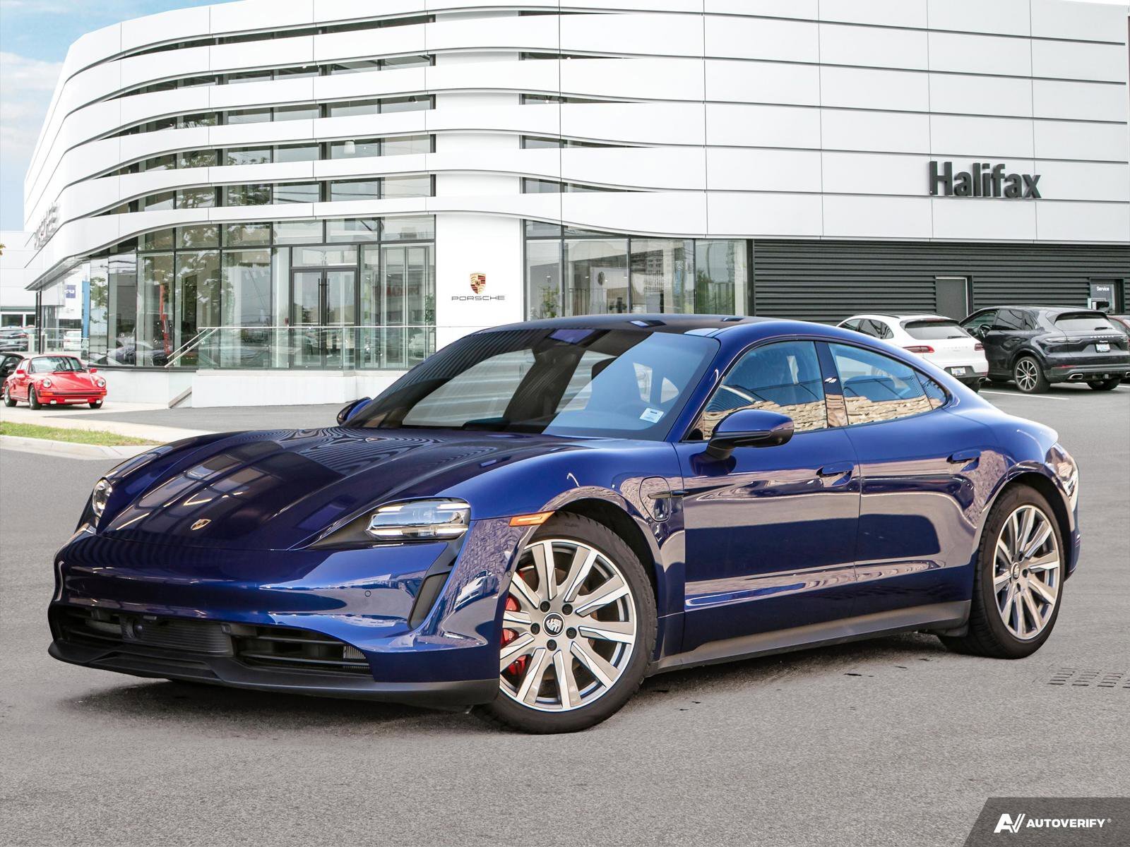 Porsche Taycan 2023