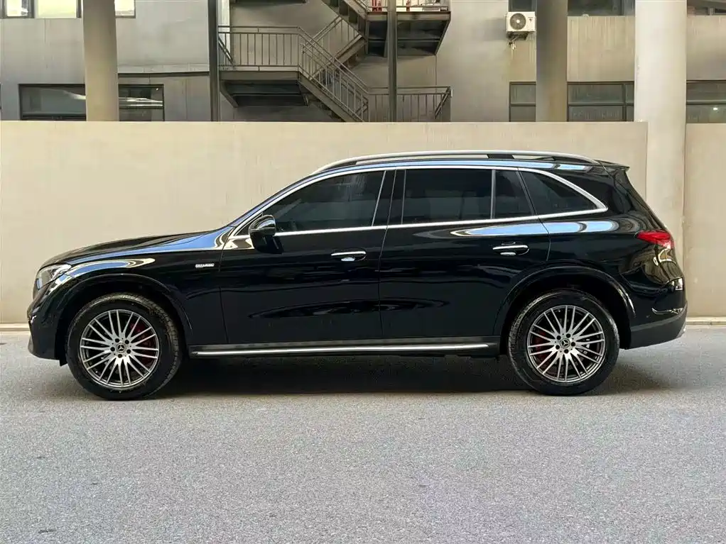 Mercedes-Benz GLC 2024
