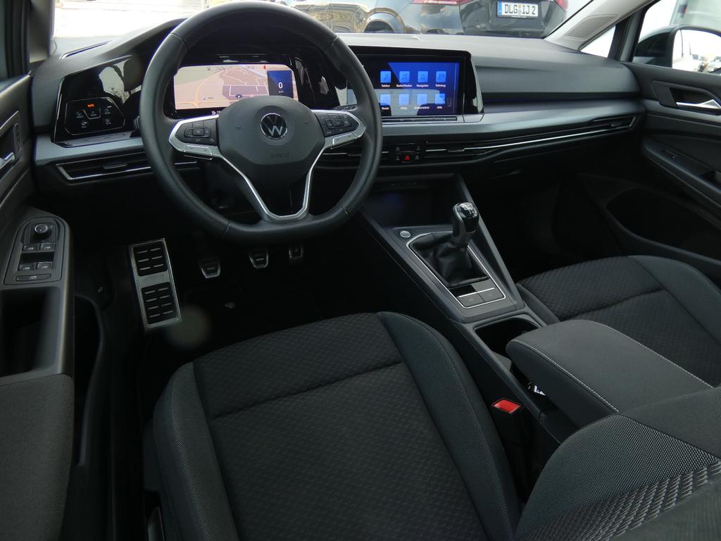 Volkswagen Golf 2021