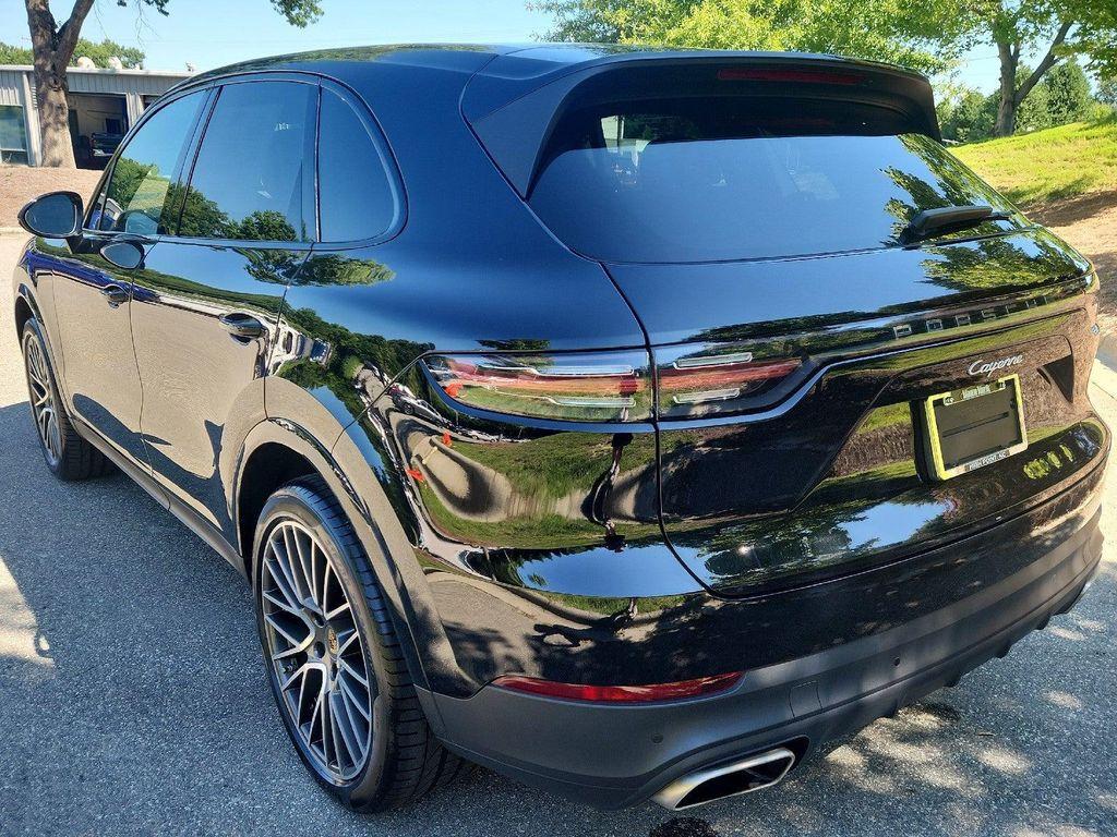 Porsche Cayenne 2022