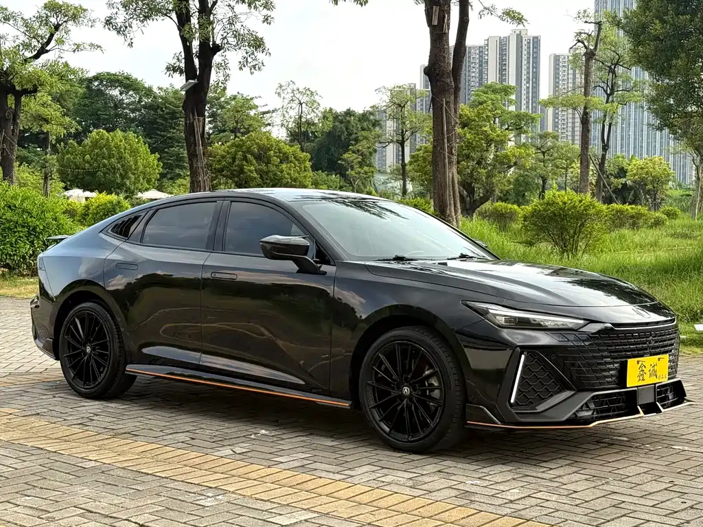 Changan UNI-V 2022