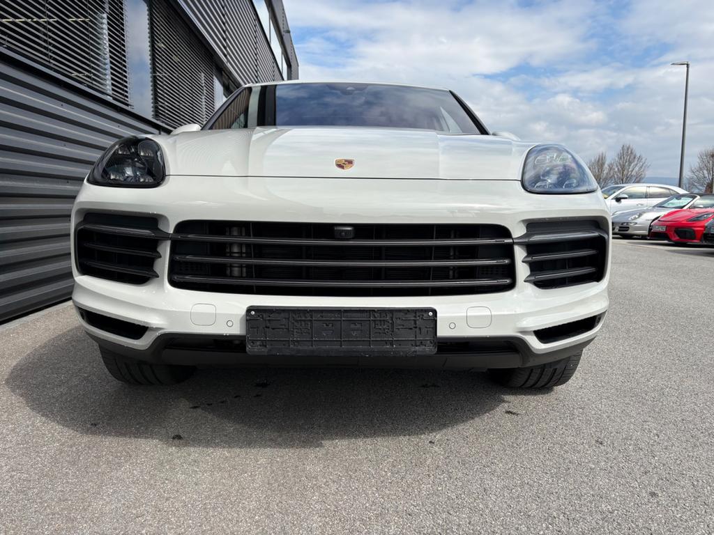 Porsche Cayenne 2022