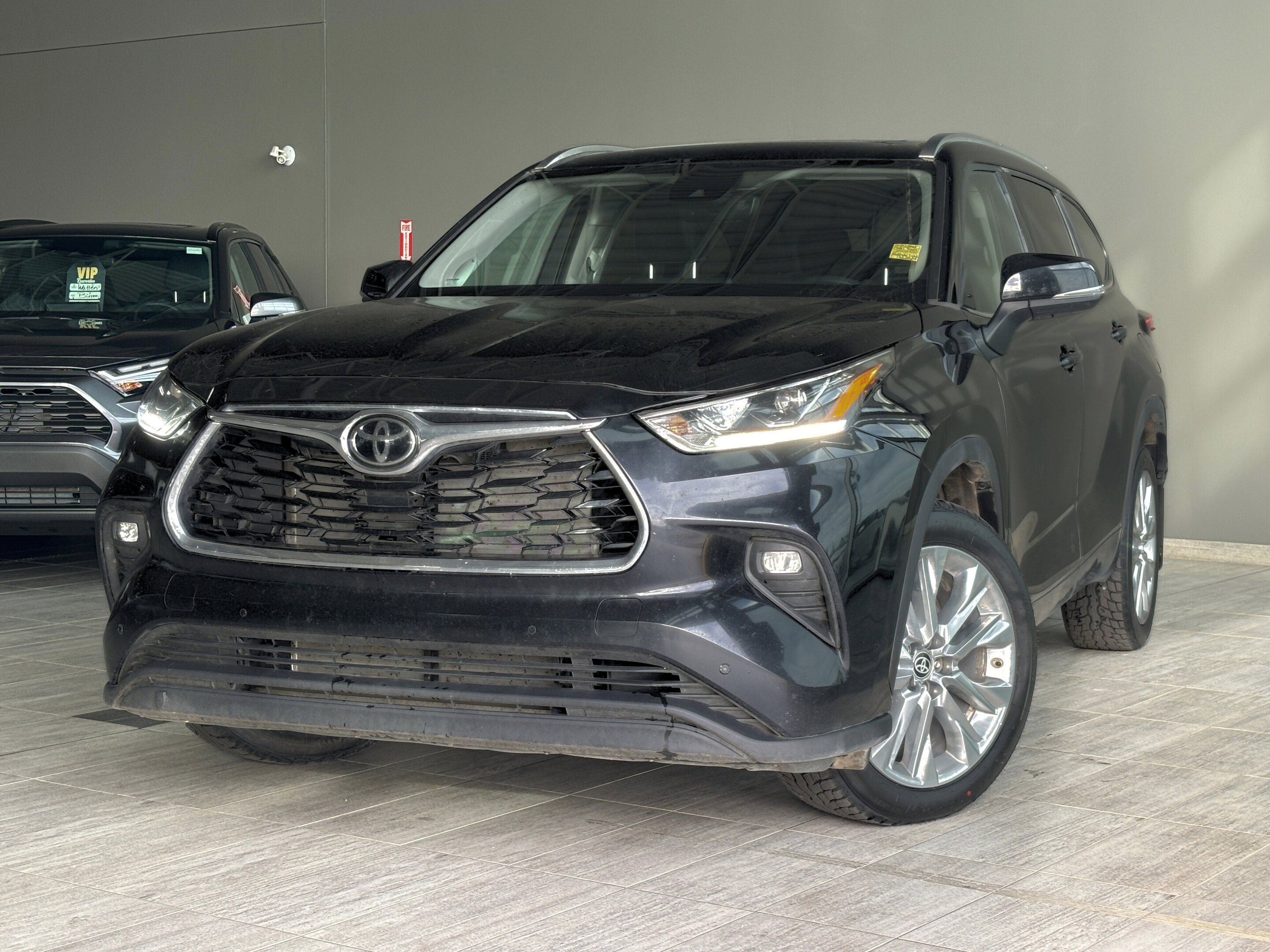 Toyota Highlander 2021
