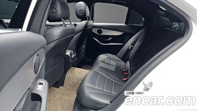 Mercedes-Benz C-Класс 2021