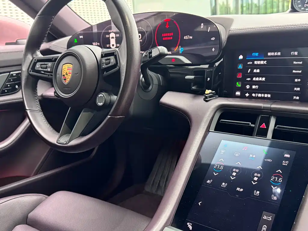 Porsche Taycan 2021