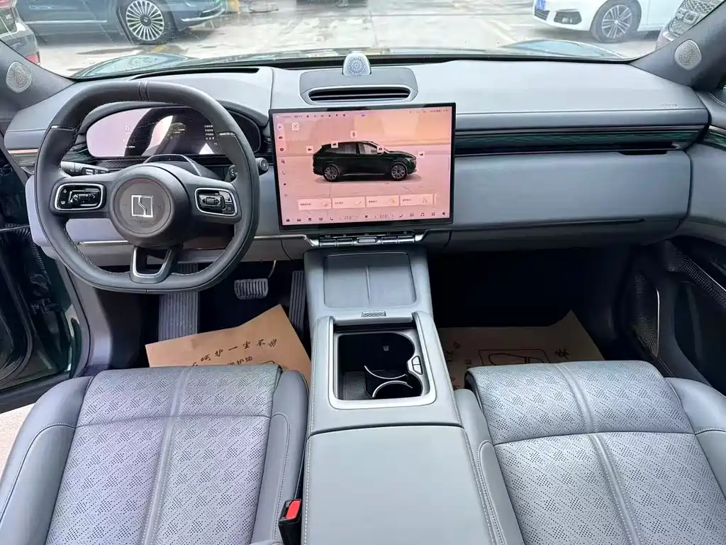 Zeekr 7X 2024