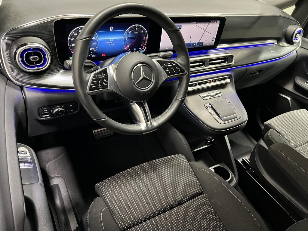 Mercedes-Benz V 250 2025