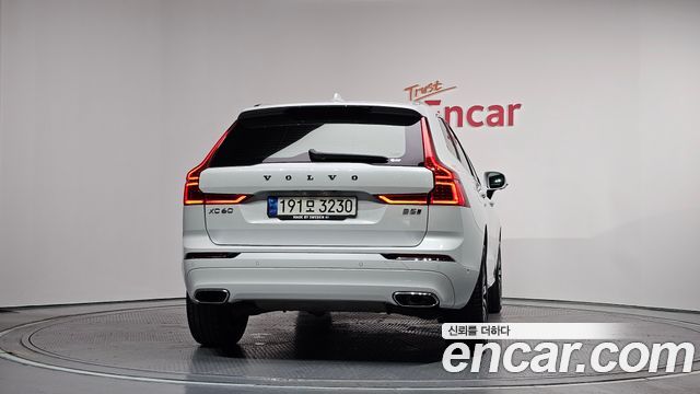 Volvo XC60 2021