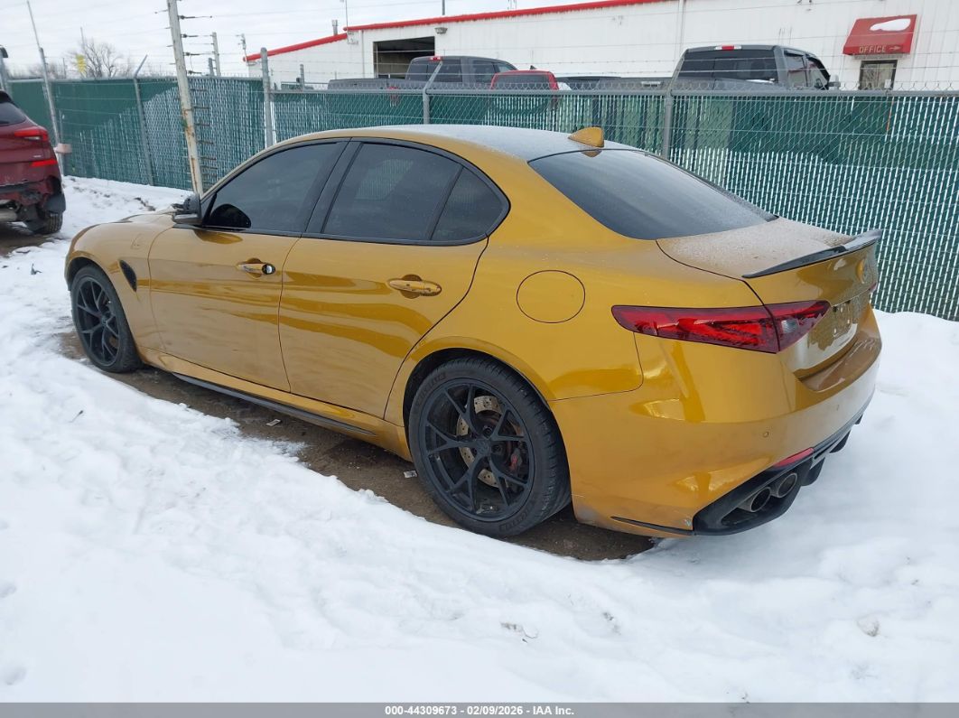 Alfa Romeo Giulia 2022