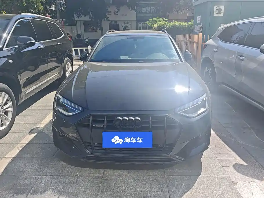 Audi A4 2021