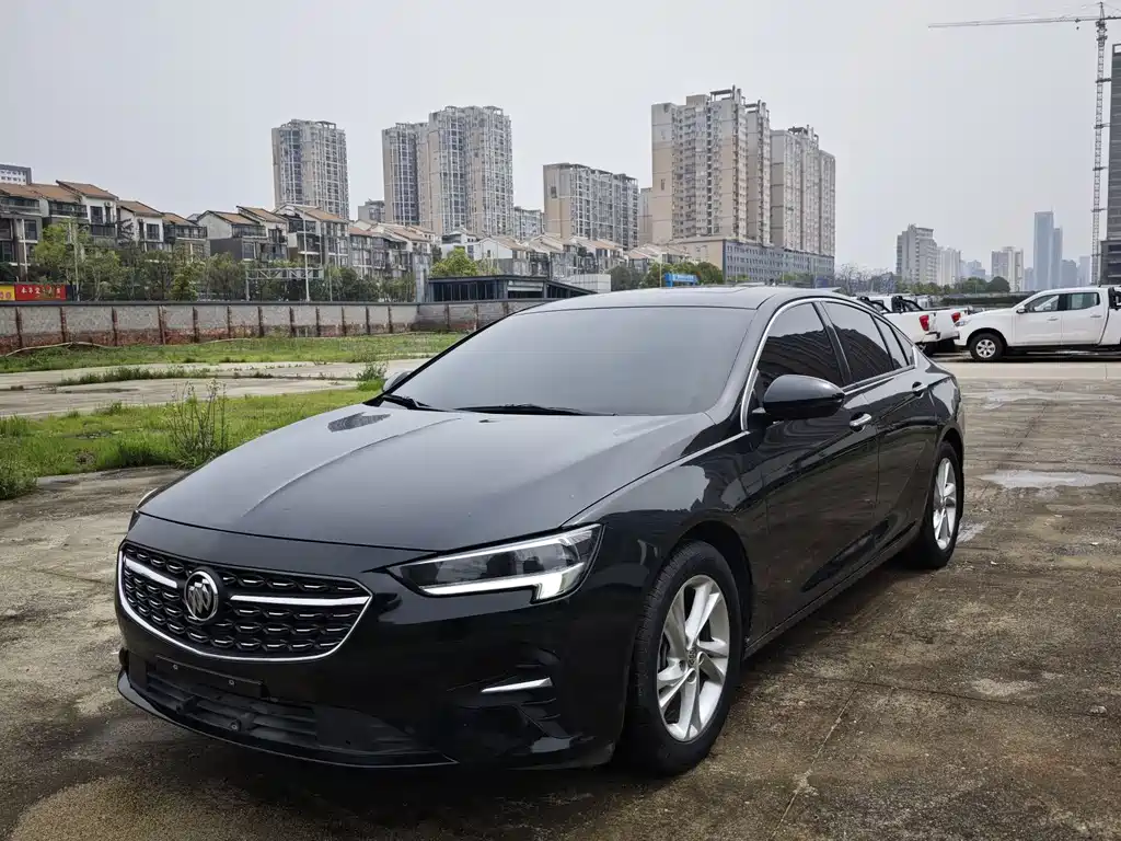 Buick Regal 2021