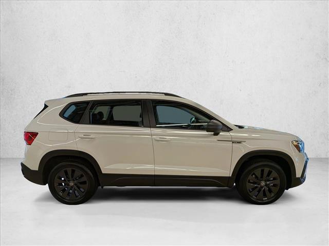 Volkswagen Taos 2022