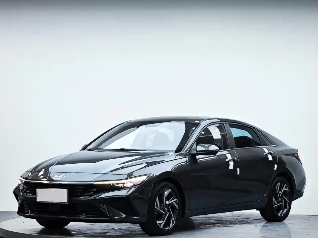 Hyundai Elantra 2023