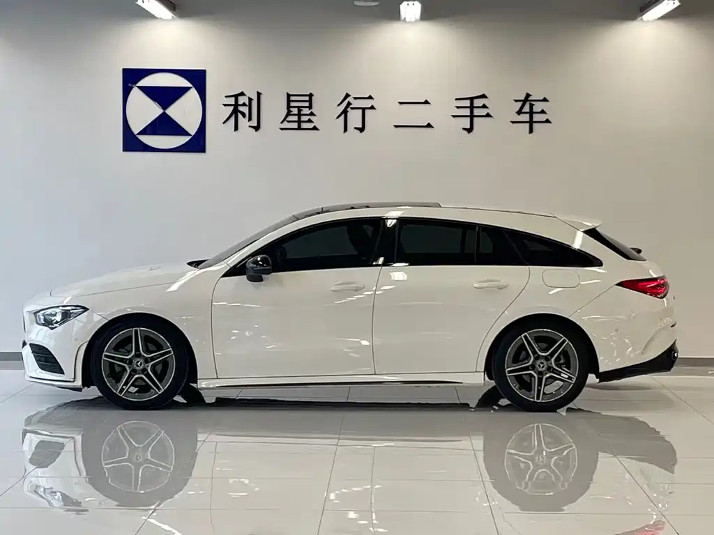 Mercedes-Benz CLA 2022
