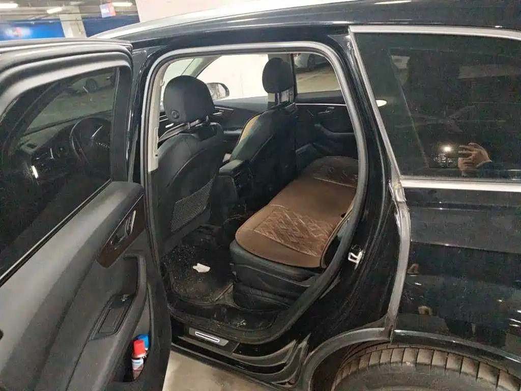 Audi Q7 2024