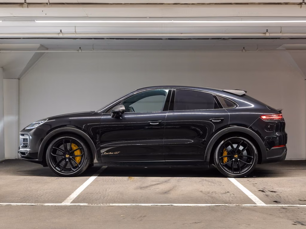 Porsche Cayenne 2022