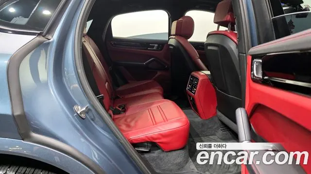 Porsche Cayenne 2020