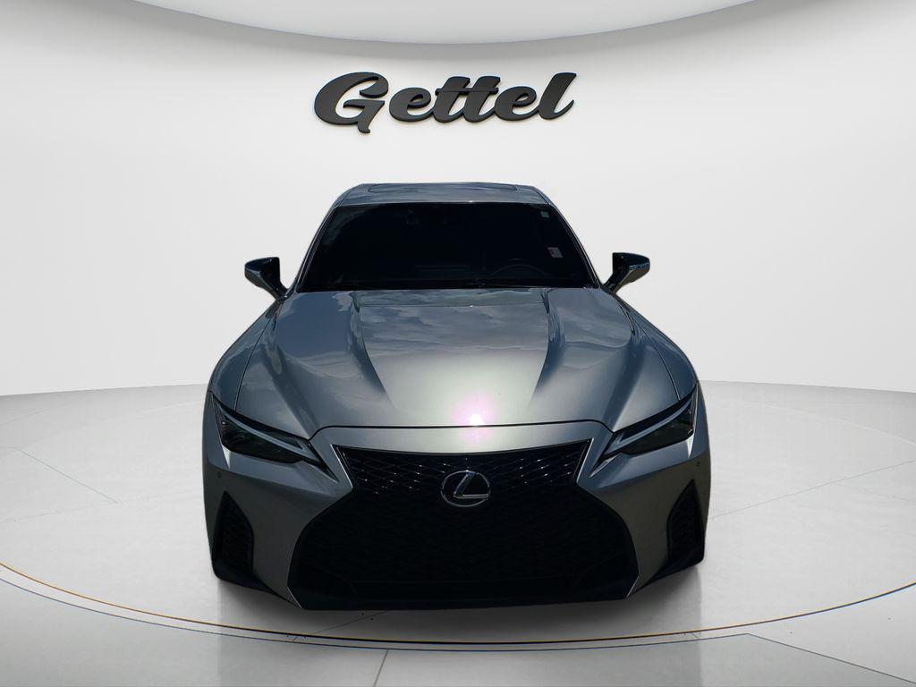 Lexus IS 2023