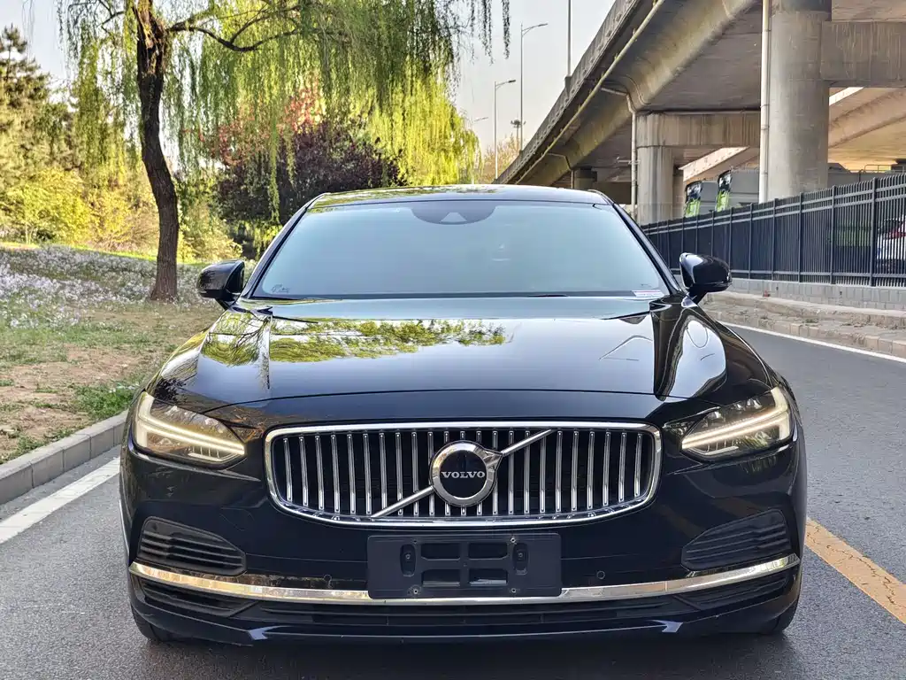 Volvo S90 2021