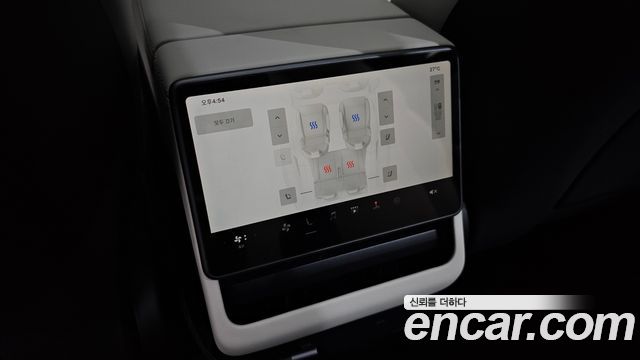 Tesla Model Y 2026