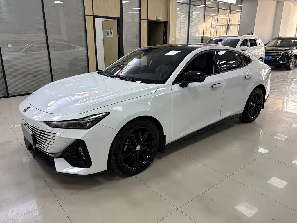 Changan UNI-V 2023