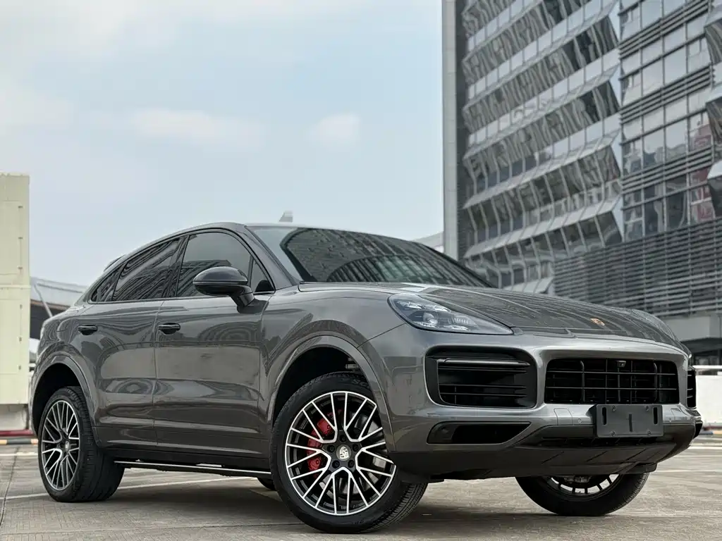 Porsche Cayenne 2022