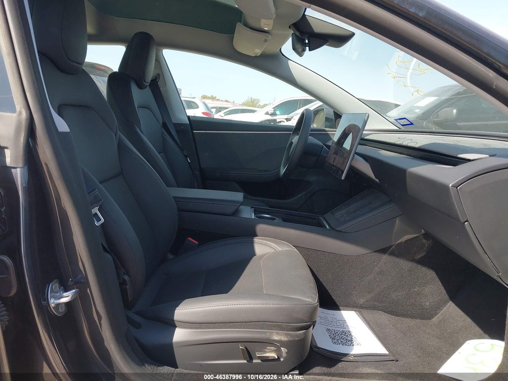 Tesla Model 3 2025