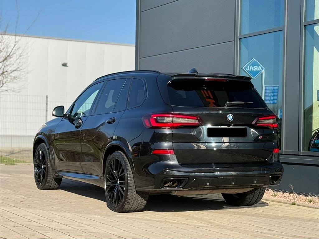 BMW X5 M50 2021