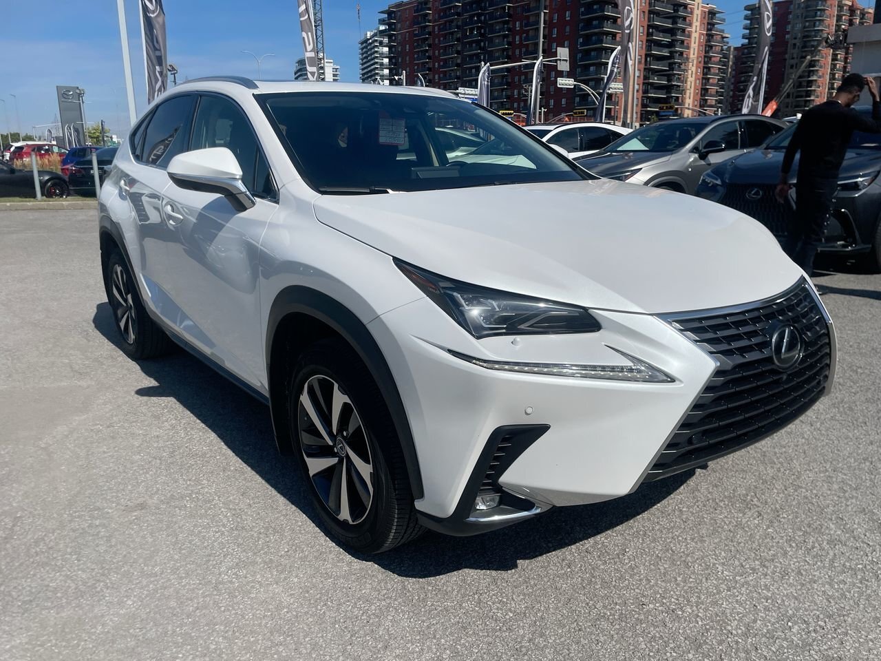 Lexus NX 300 2021