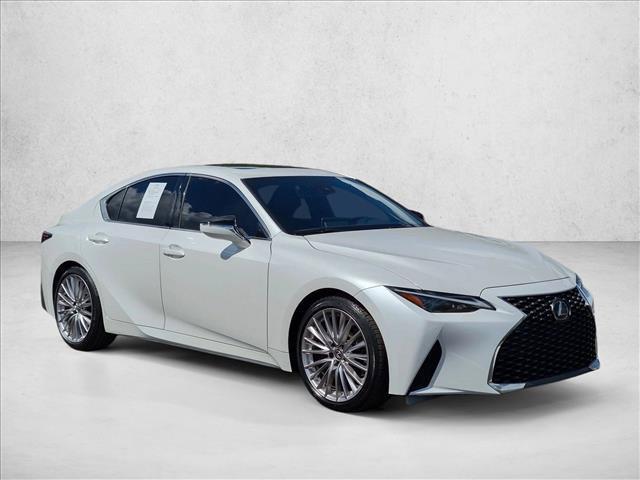 Lexus IS 300 2023